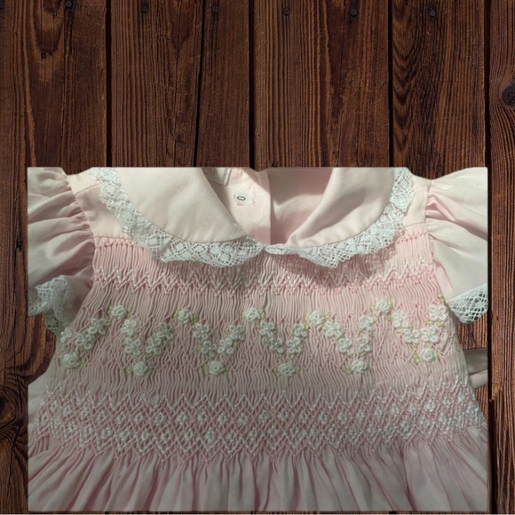 NWT Artesemimos Smocked Poofy Dress-SEE MEASUREMENTS - Picture 11 of 16